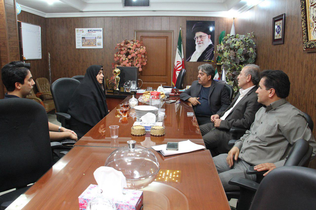 photo -- --