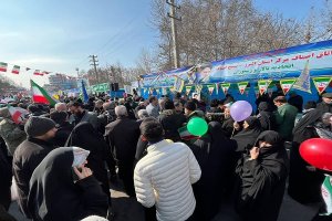 گزارش تصویری از افتتاح نمایشگاه تنظیم بازار کالاهای اساسی توسط افضلی معاون هماهنگی امور اقتصادی استانداری البرز و انصاری مدیر کل اداره صمت استان و هیات رئیسه اتاق اصناف مرکز استان البرز و روسای اتحادیه های صنفی مورخ ۲۱ بهمن ۱۴۰۳