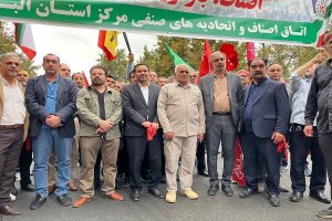  طنین اقتدار در قلب البرز؛ همبستگی بی‌همتای جامعه صنفی و صنعتی در رزمایش ۱۱۰ هزار نفری «جان‌فدا»